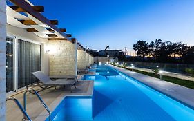 Sun And Sea Plus Resort